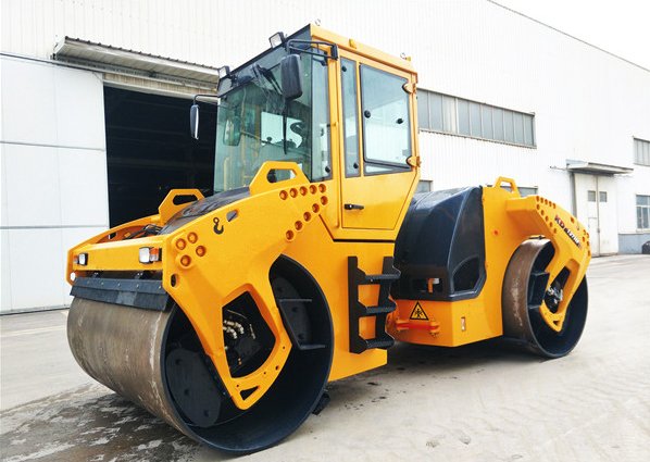 Qhmach road construction equipment manufacturer