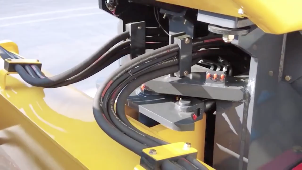 Road Roller Hinge Steering Device