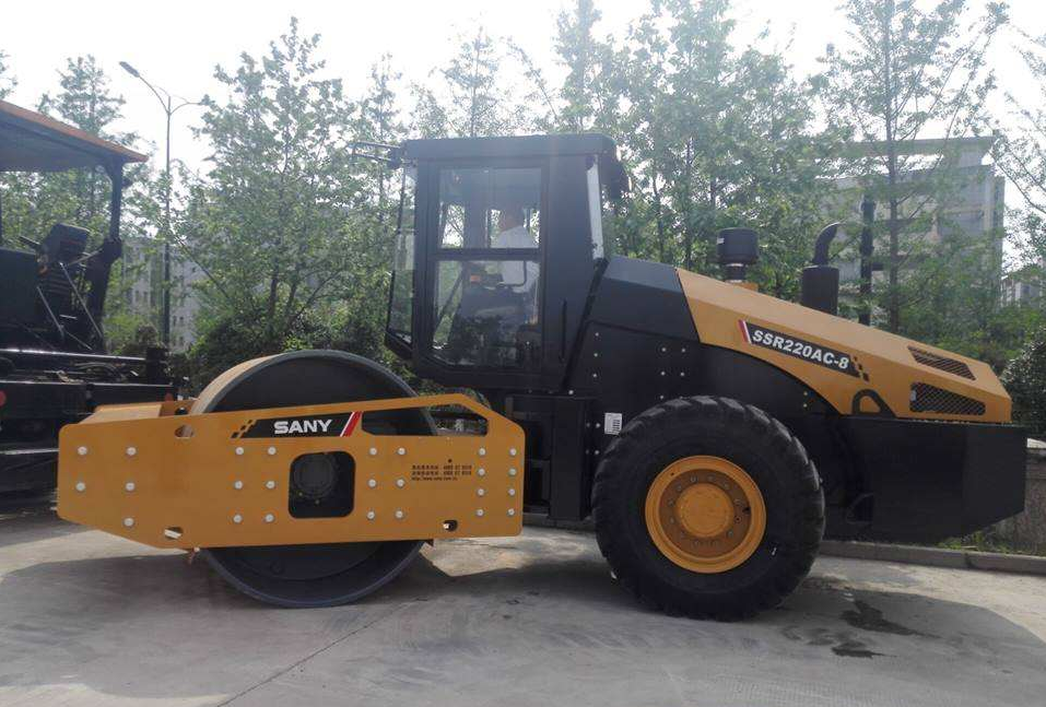 compactor road roller