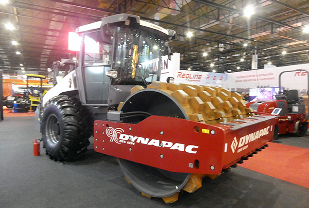 Dynapac road construction equipment manufacturer