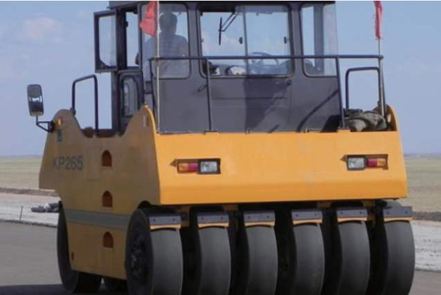 asphalt roller machine