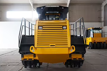 23 Ton Landfill Compactor Machine WT230H Power of 192kW
