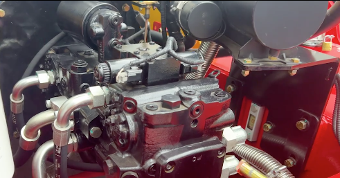 Danfoss Hydraulic system of single drum vibrating roller