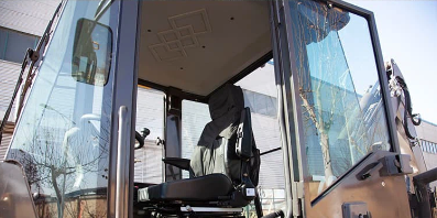 WDE70 Spacious Cabin