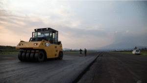 Qhmach Roller Used in Road Construction for Airport