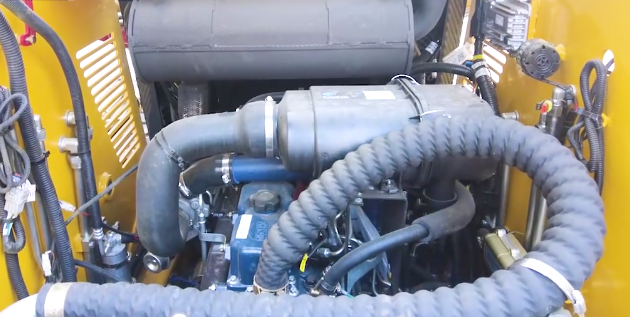 all wheel steer skid loader Advanced Engine Technology