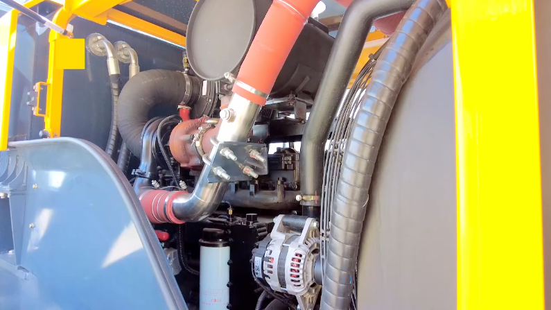 WL835H construction wheel loader Cummins Engine