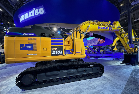 KOMATSU construction equipment manufacturers ranking