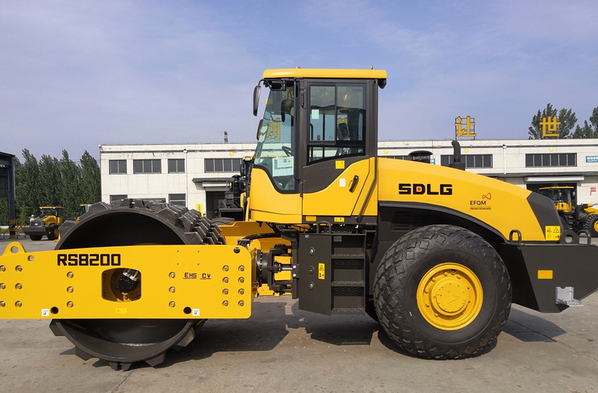 SDLG road roller equipment