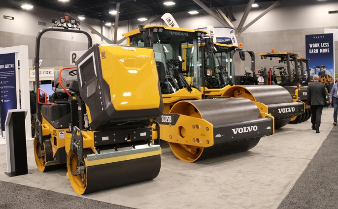 VOLVO road roller equipment